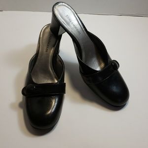 Enzo Angiolini square heel dress shoe Black size 9